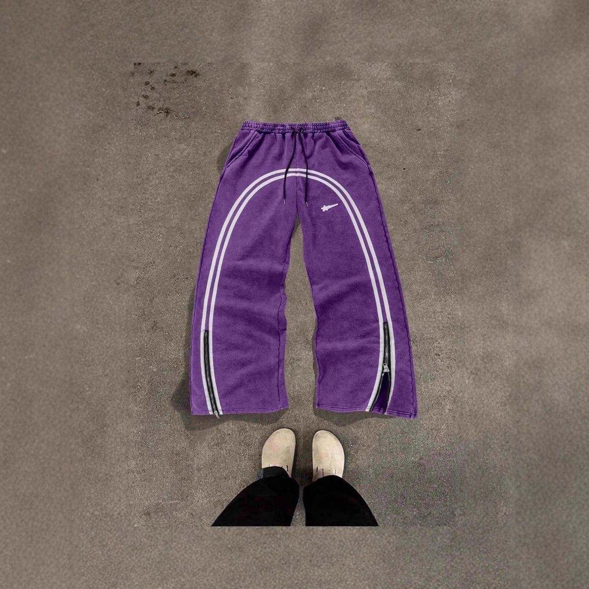 Stripe line Sweatpants